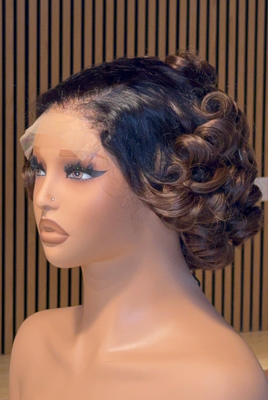 Signature Rose Curl
